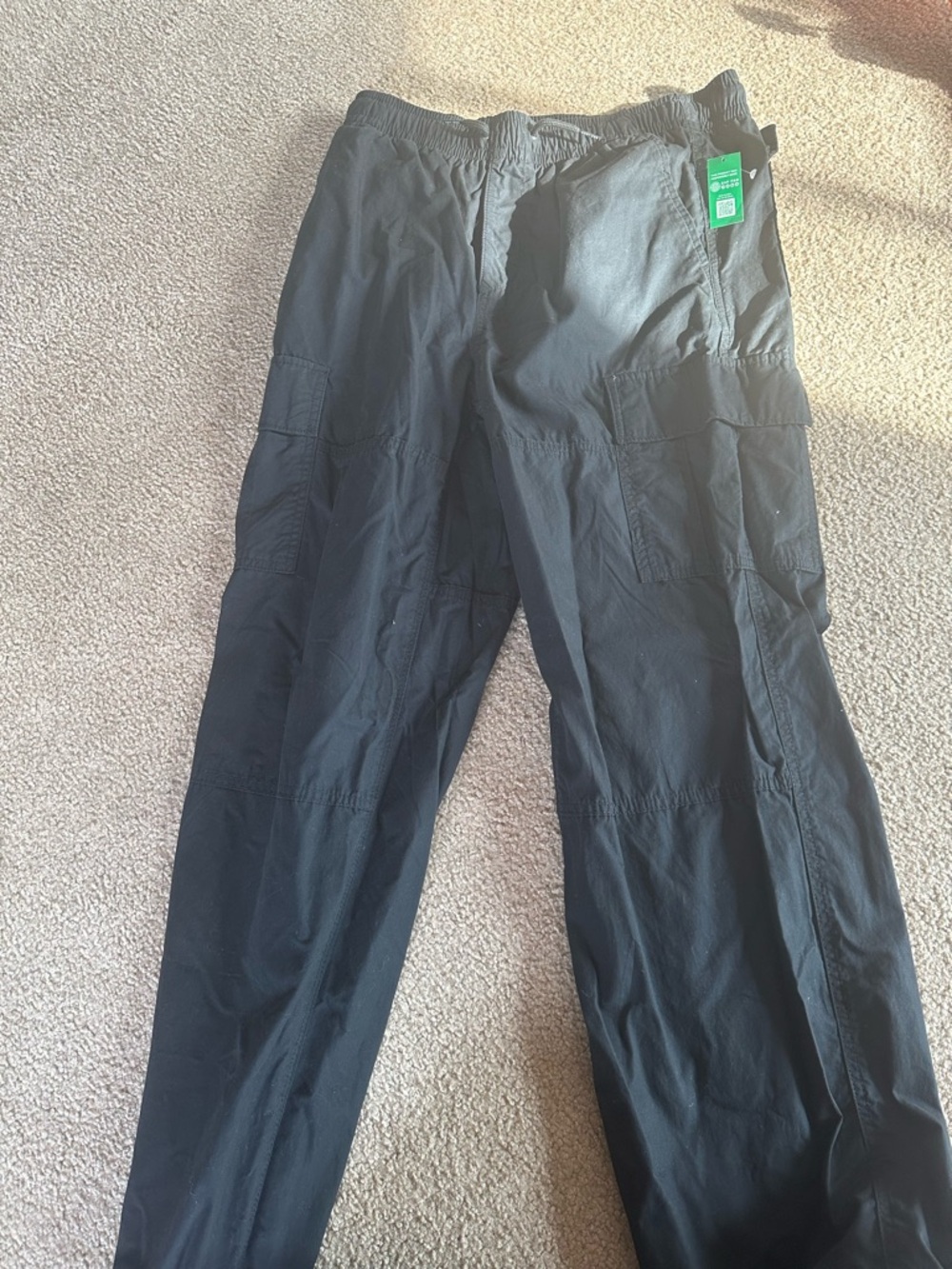 GAP kids Black Cargo Pants, brand new